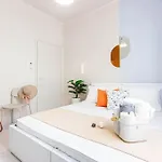 22 - & Access Apartament *